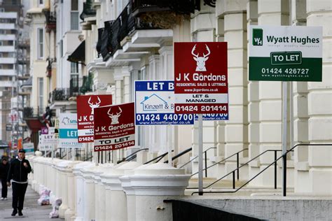 ‘Worrying mismatch’ as 13 new prospective tenants register per