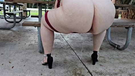 PissVids Big Ass Ssbbw Hijab Muslim Milf Doing Early Morning Walks Outdoor In Public Park