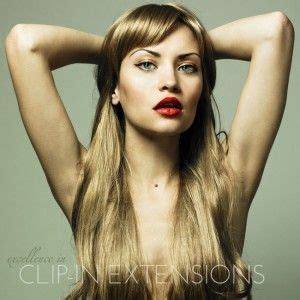 Adult Female Blonde Bangs Blonde Wavy Hair Gold Blonde Medium Blonde Pretty Hairstyles