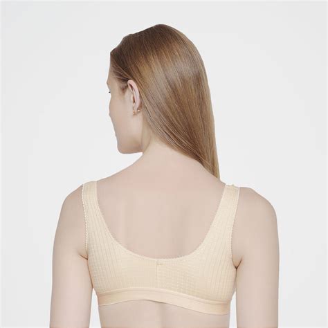 Sonari Women S Sports Bra Nude B Buy Sonari Women S Sports Bra Nude B