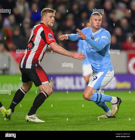 London Uk Th Feb Brentford V Manchester City Premier