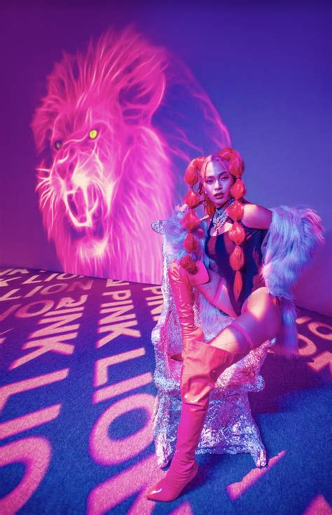 Vườn ánh sáng hot nhất Đà Lạt có gì đặc biệt mà các celeb check in rần rần có người quay cả MV