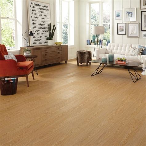 Red Oak Self Stick Luxury Vinyl Plank Flooring In 2021 Luxury Vinyl