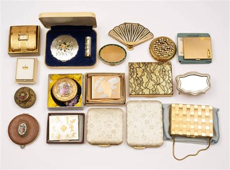 vintage antique compacts auction