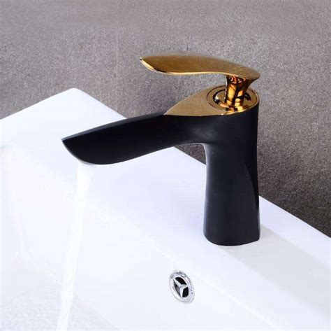 Luxury Basin Faucets Elegant Bathroom Faucet Hot And Cold Water Basin Mixer Tap Chrome Finish