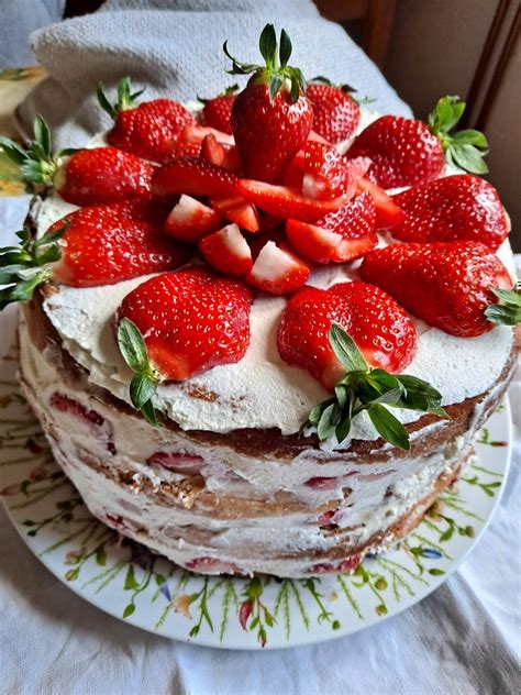 Naked Cake Aux Fraises Ma Vie En Vert
