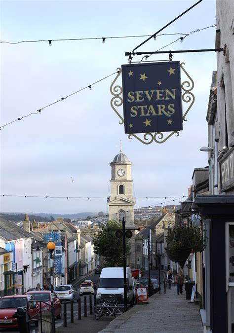 Penryn & Falmouth Funeral Directors 01326 376926