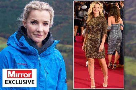 Countryfile S Helen Skelton Wows In Bikini As She Soaks Up The Sun On Malta Trip Mirror Online