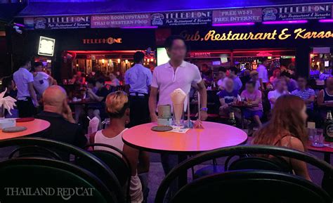 Descubre los mejores spots para conocer chicos gay tailandeses en Bangkok te sorprenderás