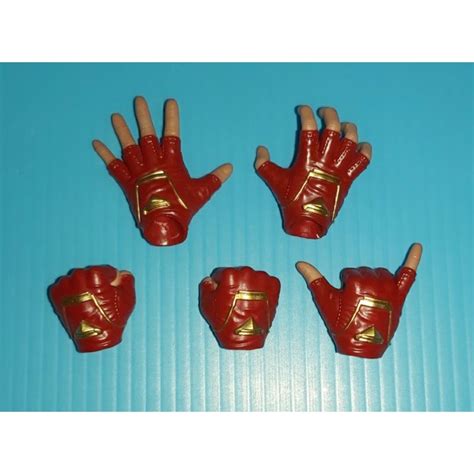 HOT TOYS MMS 驚奇隊長 驚奇隊長 替換手 蝦皮購物