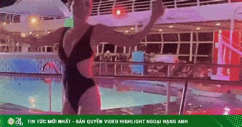 L Quy N Di N Bikini Nh Y C C Sung Tr N Si U Du Thuy N L Body G Y B T Ng