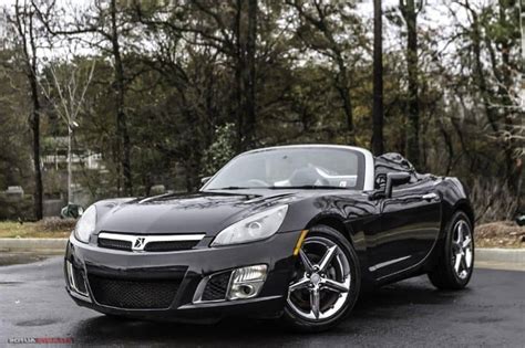 Saturn Sky vs Pontiac Solstice [Comparison Review]
