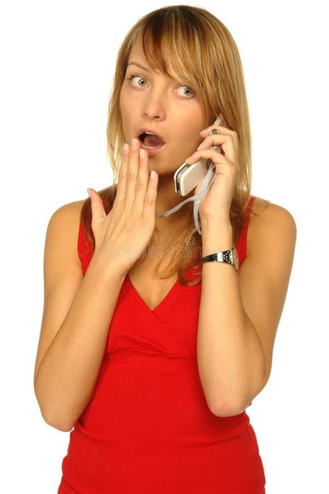 Fille Blonde Stupéfaite Parlant Au Téléphone Image stock Image du mobile adulte 22854239