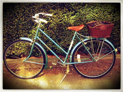 Wicker basket for bike. | Beach cruiser bikes, Bike basket, Cycle chic