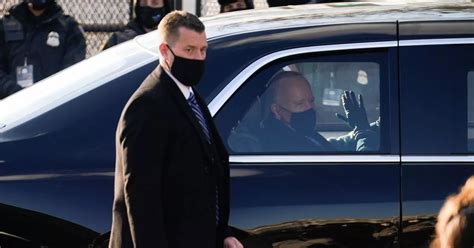 Joe Biden Flashed By Large Naked Scottish Man While En Route To Cop In Glasgow Daily Record