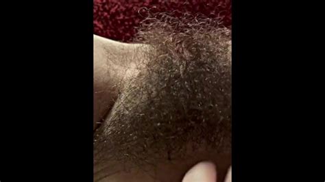 Horny MILF Finally Has Time To Finger Herself To Orgasm Perfect Hairy