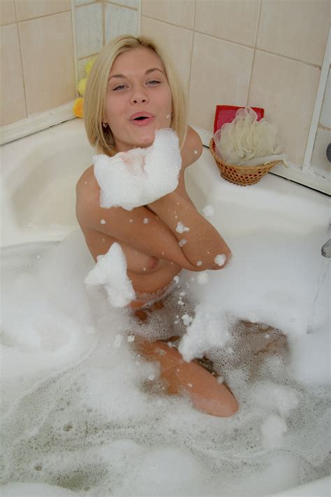 Amateur Girl IMG Porn Pic