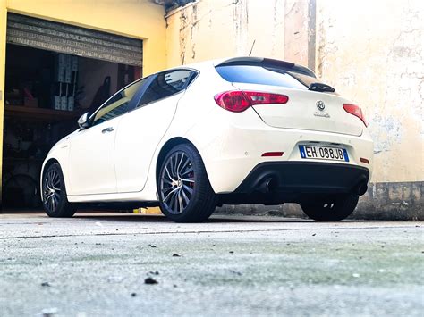 Alfa Romeo Giulietta Tbi Cv Quadrifoglio Verde Bianco