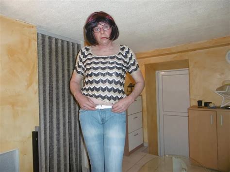 Naked Under Jeans 24 Nude Pics XHamster