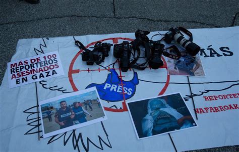 Multitudinaria Manifestaci N En Pamplona Para Parar El Genocidio En Gaza