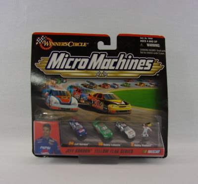 1999 MICRO MACHINES JEFF GORDON YELLOW FLAG SERIES NIP BY WINNERS