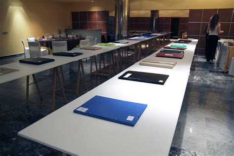 Nude Estar Integrado Por Nude Generation