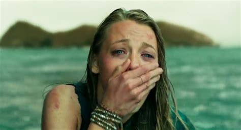 Blake Lively’s Shark Attack Movie ‘The Shallows’ Will Give You Chills – New Trailer! | Blake ...