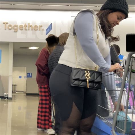 Milf Big Booty Latina Videos Spandex Leggings Yoga Pants Forum