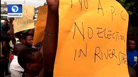 Rivers Apc Members Protest At Inec Office Over Non Inclusion In