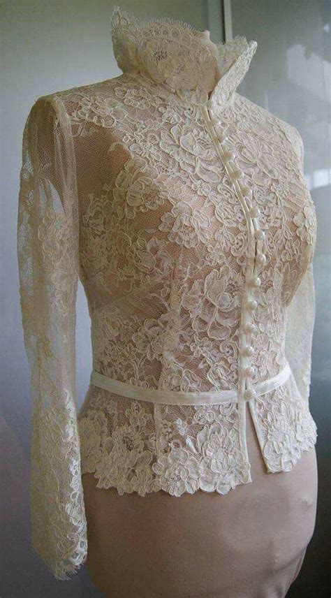 Pin by Müşerref Erdoğan on GÜZEL ELBİSE | Vintage dresses, Fashion ...