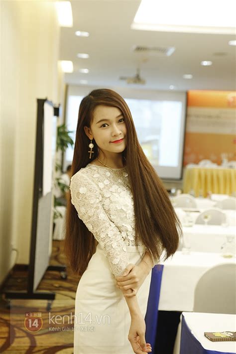 Hot Girl Kelly X C Nh N Chia Tay B N Trai V Ang T M Hi U Ng I M I