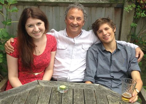 | Gerard Evan, and the puzzling case of the suicidal cancer cellsBlue