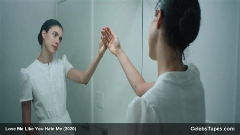 Margaret Qualley Nude Sex Video