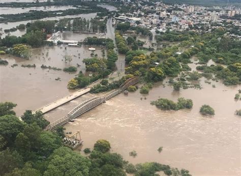 Cidades Afetadas Pela Chuva No Rs Receberão R 4 5 Milhões Do Governo