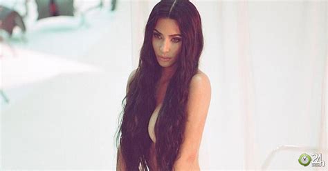 Kim Si U V Ng G N Nh Nude Khoe V Ng L P L H T M T C Nh M Y R U