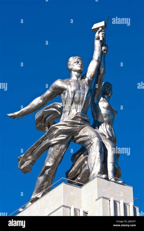 Monument Worker And Kolkhoz Woman In Moscow Russia Stock Photo Alamy