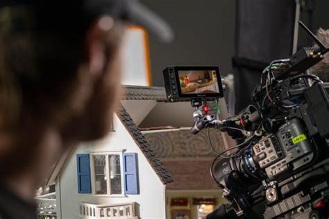 Behind the scenes of a Miniature Commercial shoot : r/cinematography