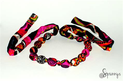 How To Make Beautiful Fabric Covered Bead Necklaces Spunnys