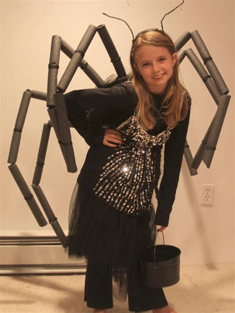 Diy Easy Spider Halloween Costume How Tos Diy