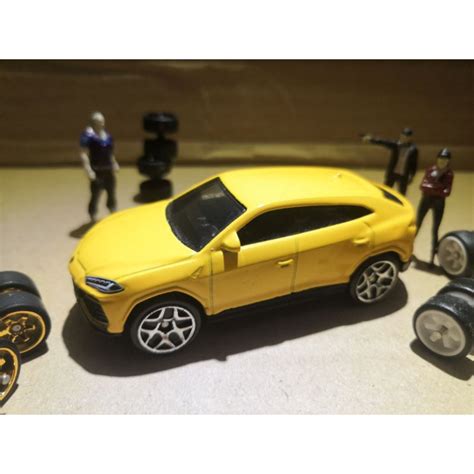 Hot Wheels Lamborghini Urus White Shopee Malaysia
