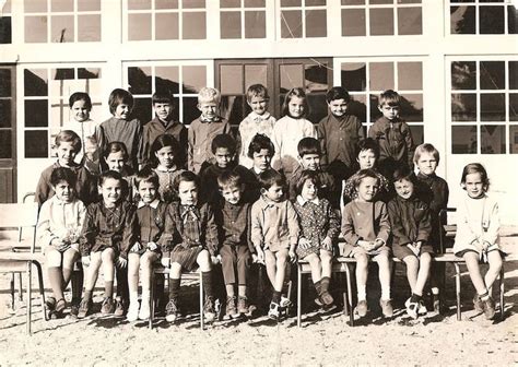 Photo De Classe CP OU CE1 1972 OU 1973 JEAN JAURES De 1972 Ecole Jean