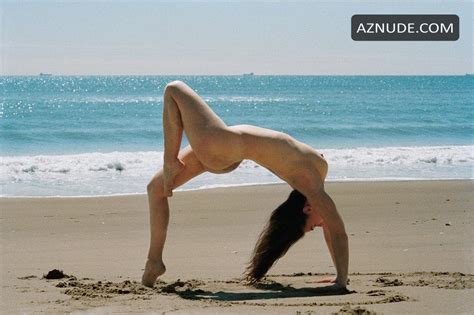 Myla Dalbesio Nude By Stacey Mark For Oyster Magazine Aznude