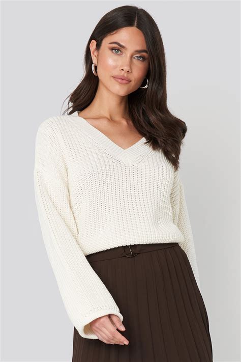 Cropped V Neck Knitted Sweater Blanc Na Kd Fr