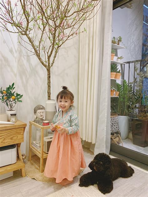 Ba gia đình hot nhất MXH thi nhau tậu nhà riêng nhưng bố mẹ Xoài lại được khen ngợi hơn cả