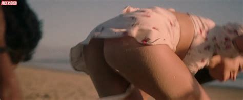 Naked Olivia Culpo In Venus As A Boy