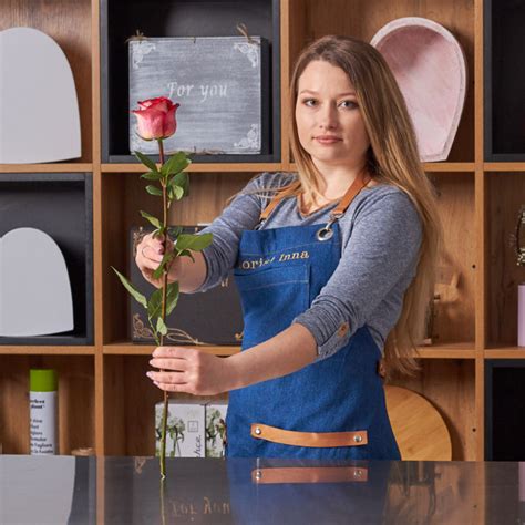 Доставка роз в Киеве. Заказать розы с доставкой Киев - Florina