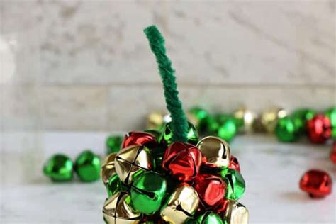 DIY Jingle Bell Ball Christmas Ornaments | Mombrite