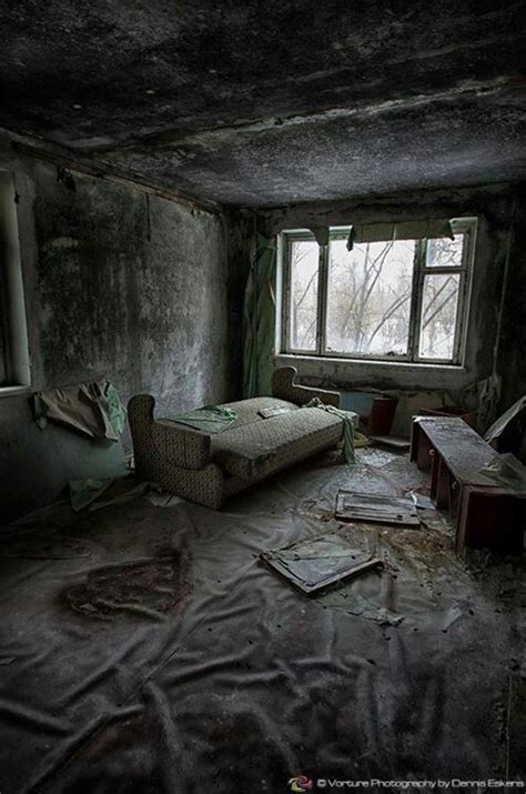 Pin By Samantha On Chernobyl Pripyap Abandoned Places Abandoned