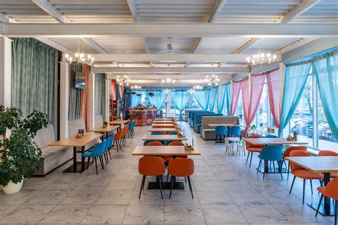 Ресторан Фабрика вкуса на улице Маршала Тухачевского