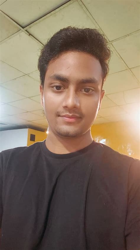 aashu indian male companion   delhi